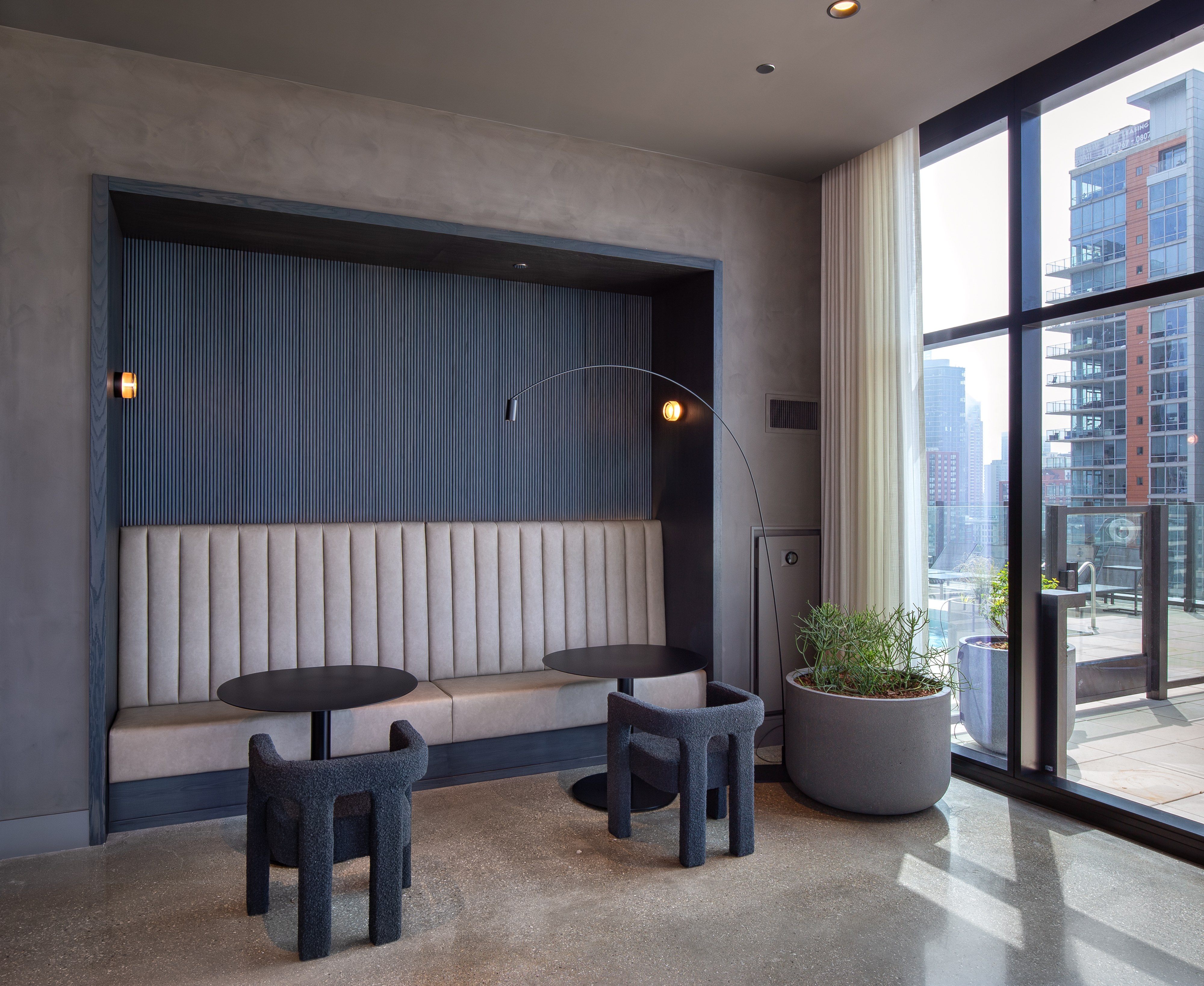 Straits Row 633 S. LaSalle St., Chicago, IL 60605